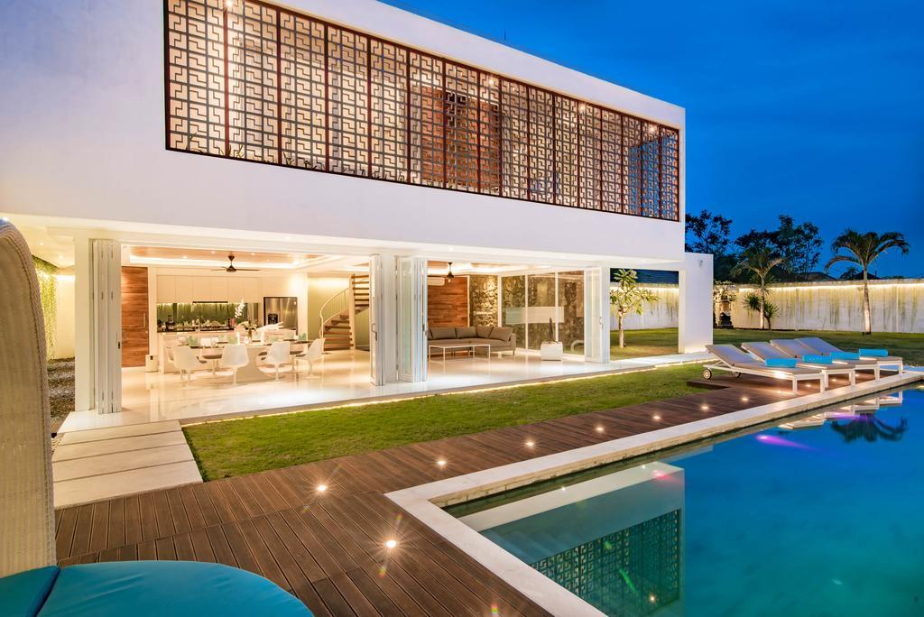 Villa Kamag Seminyak Buitenkant foto