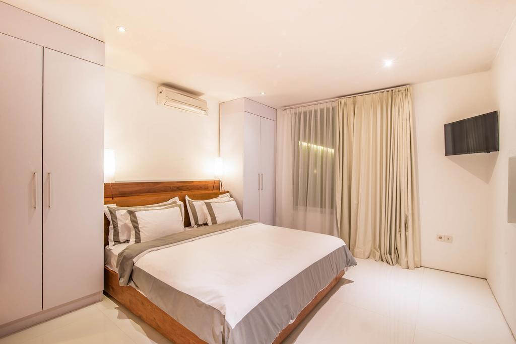 Villa Kamag Seminyak Buitenkant foto