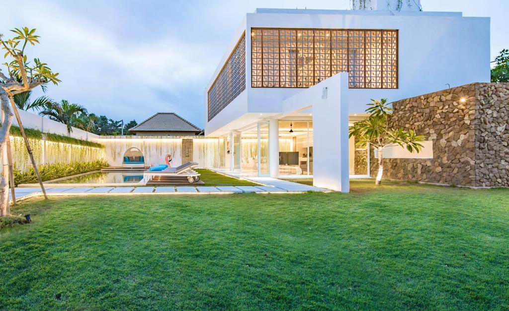 Villa Kamag Seminyak Buitenkant foto